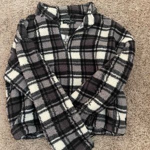 Patterned fluffy sweater - SIZE XL